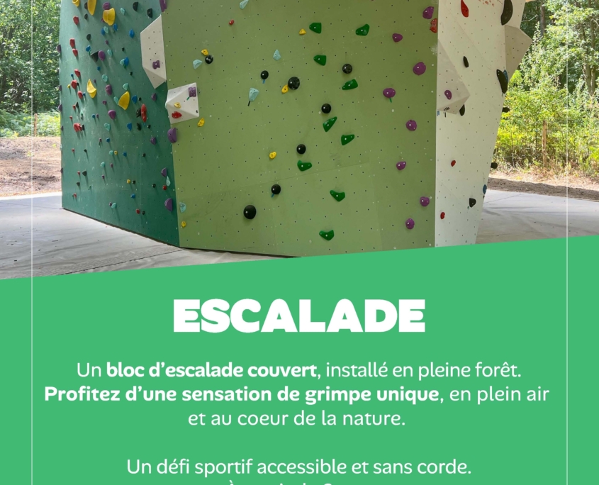 Nouveau bloc d'escalade couvert en forêt au parc Aventure Floreval à Bruyères-le-Châtel